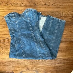 Aritzia Strapless Denim Midi Dress!!